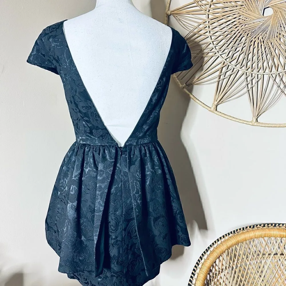 Keepsake the Label Black Floral Asymmetrical Peplum Cocktail Mini Dress Black Size M - Image 5