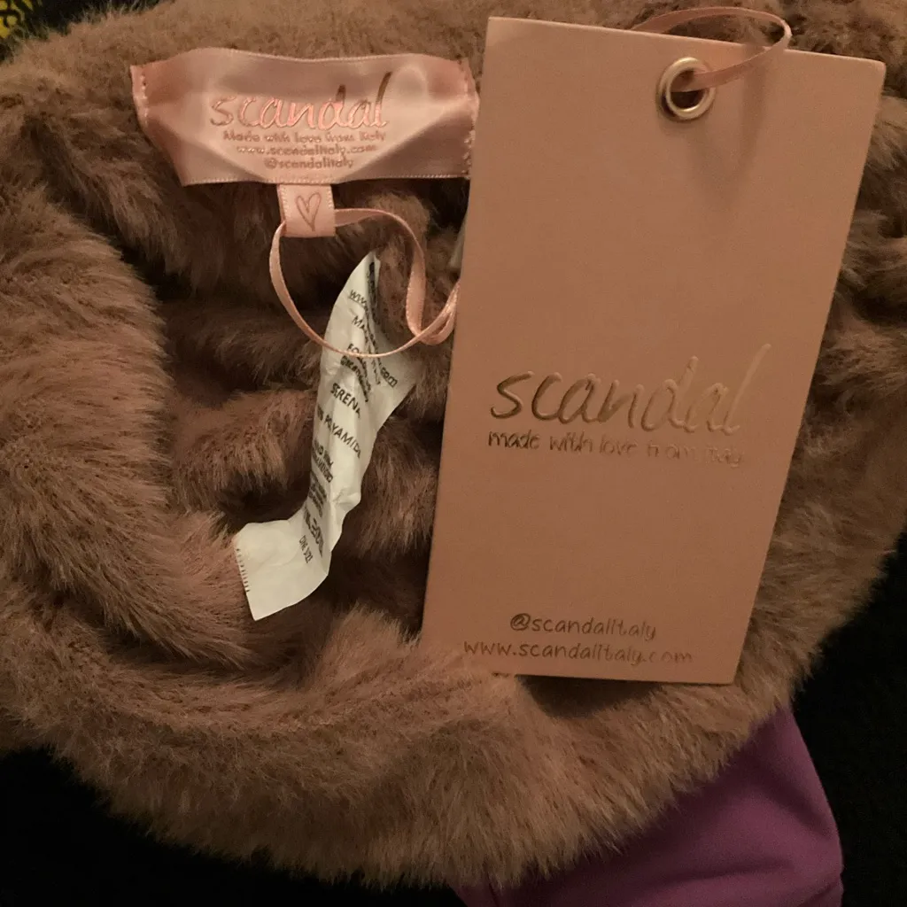 NWT Scandal Italy Serena Soft Fuzzy Shorts XS S M L Brown Size undefined - Image 10