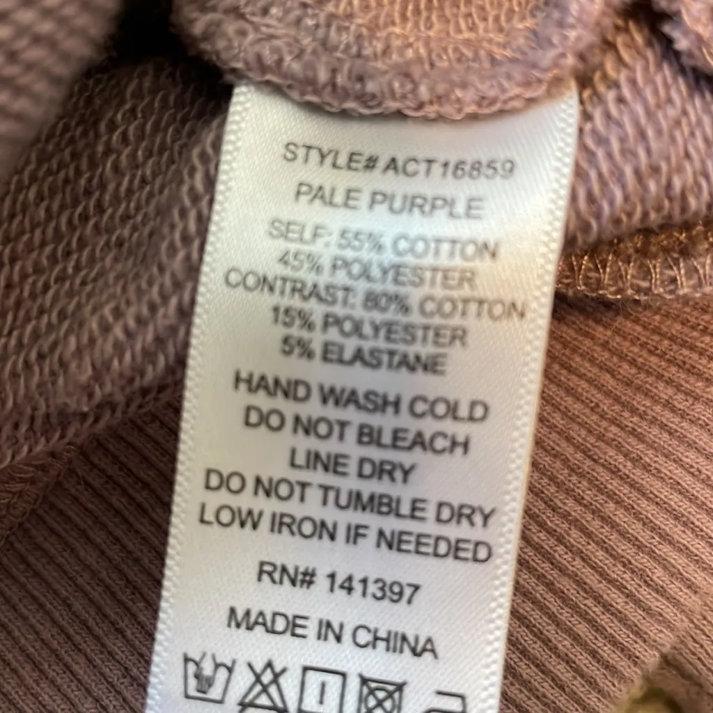 ASTR  | Nordstrom Lavender sweatshirt size small - Image 6
