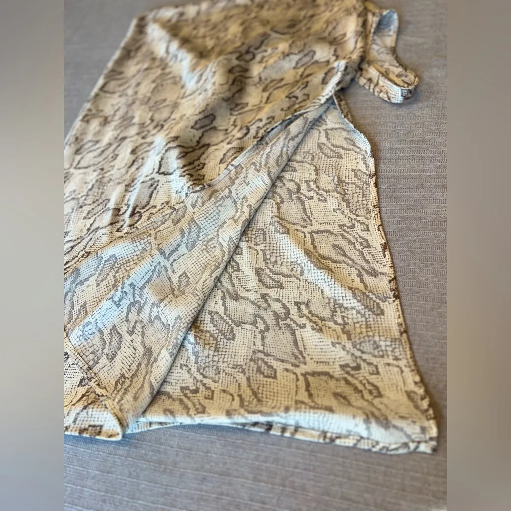 a new day Black and Cream Snake Print‎ Maxi Dress - Image 6