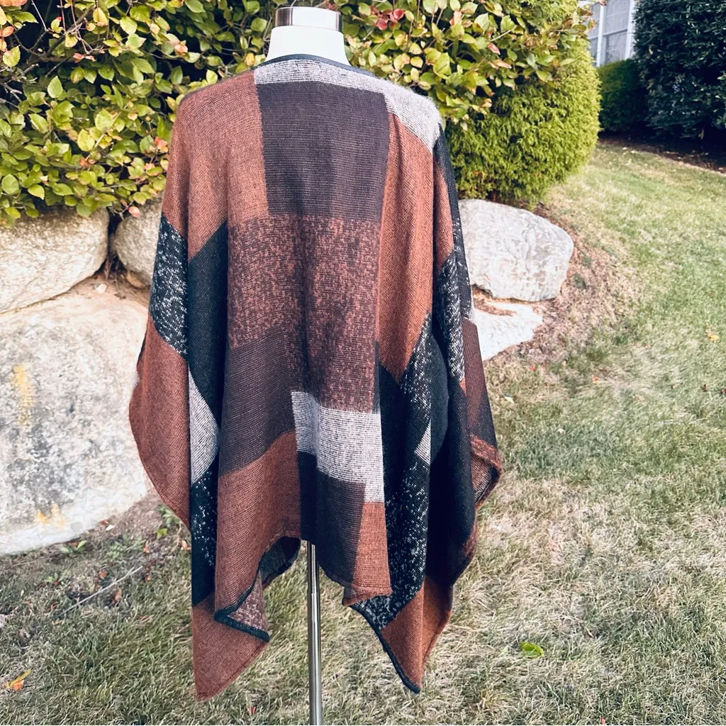 Apt 9 Color-block Poncho - Image 9