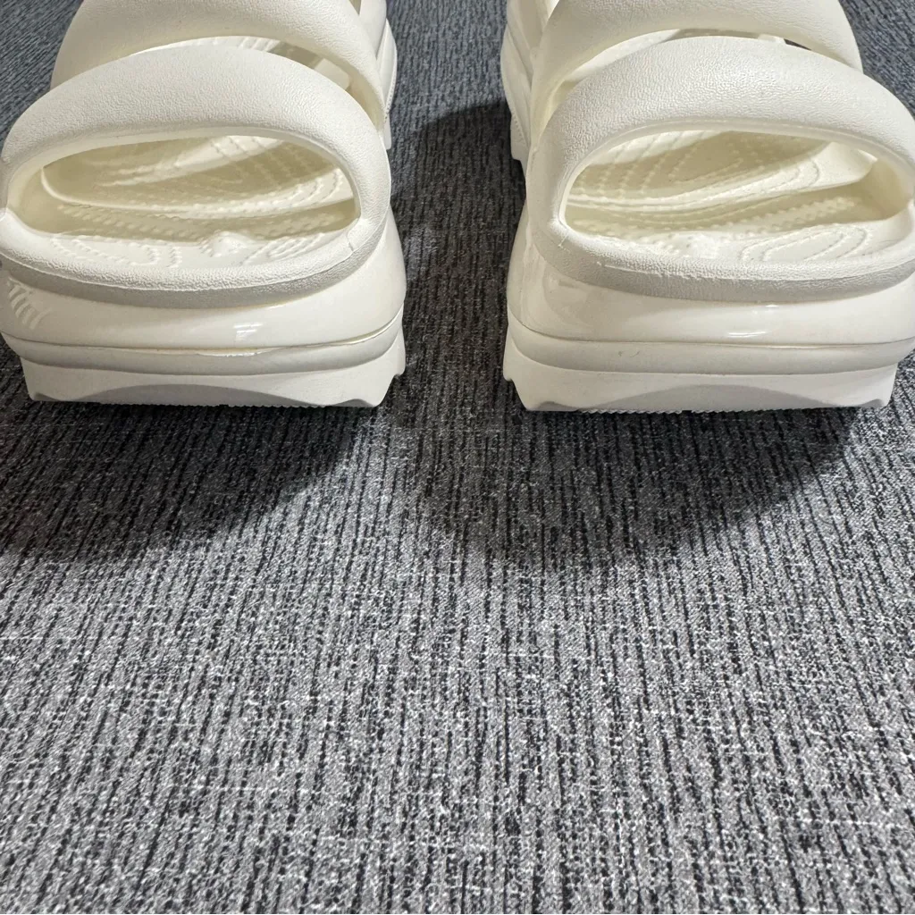 Crocs Unisex Classic Mega Crush Triple Strap Sandals - Image 9