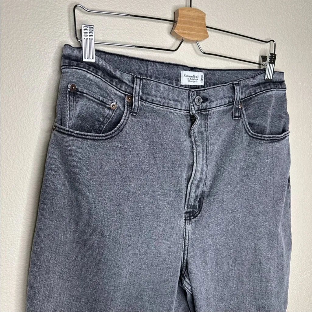 Abercrombie & Fitch The Ankle Straight Ultra High Rise Jeans Grey Denim Curve 31 - Image 2