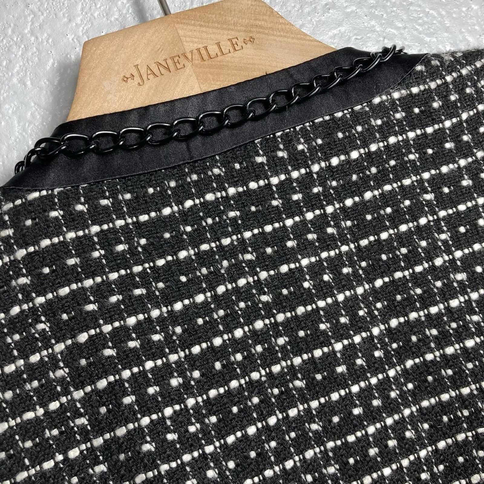 Tweed Blazer Jacket Size 10 Womens Black Chain Trim Career Office Boardroom Boss - Image 8
