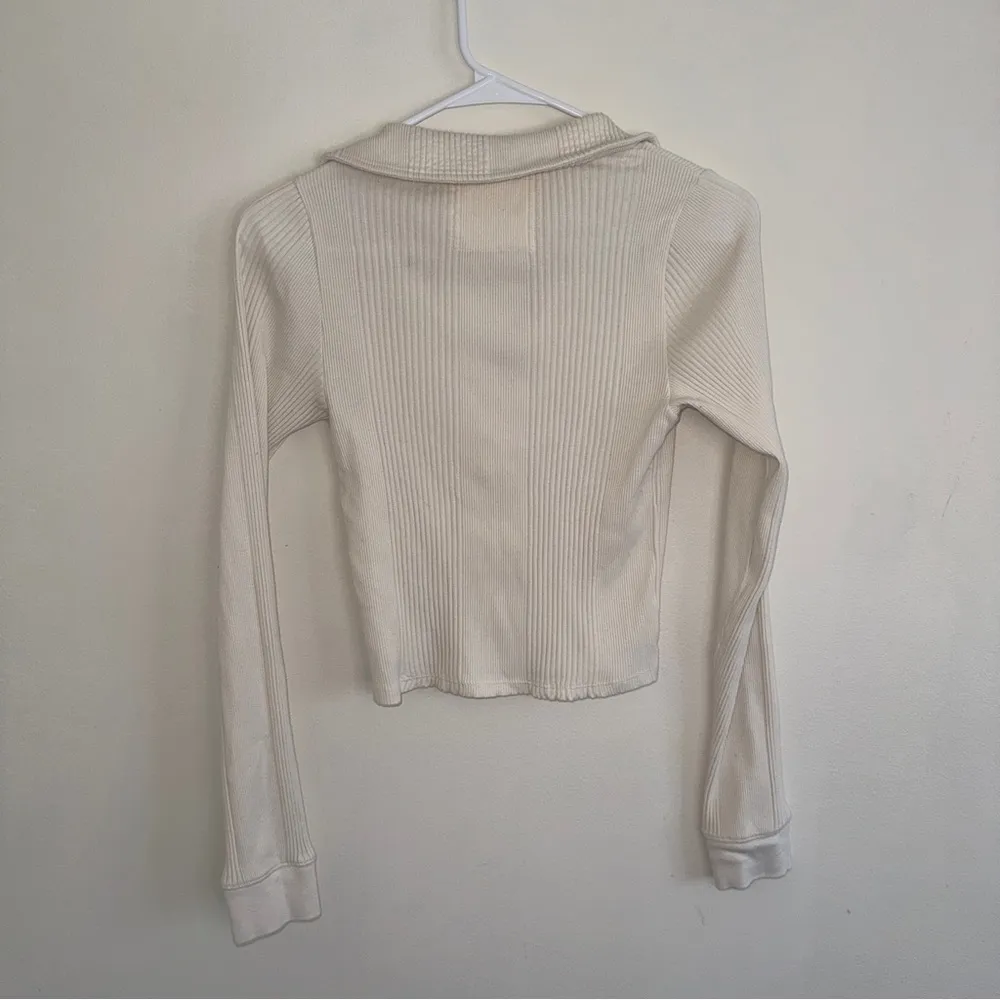 Aerie Cream Beige White Ribbed Longsleeve Collar Medium - Image 5