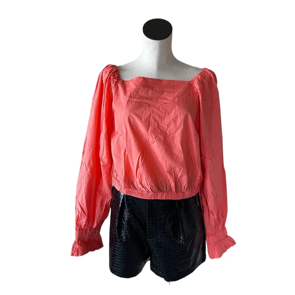 NWT LEVI'S Daphne Scrunchie Blouse  Persimmon  Square Neck - Image 6