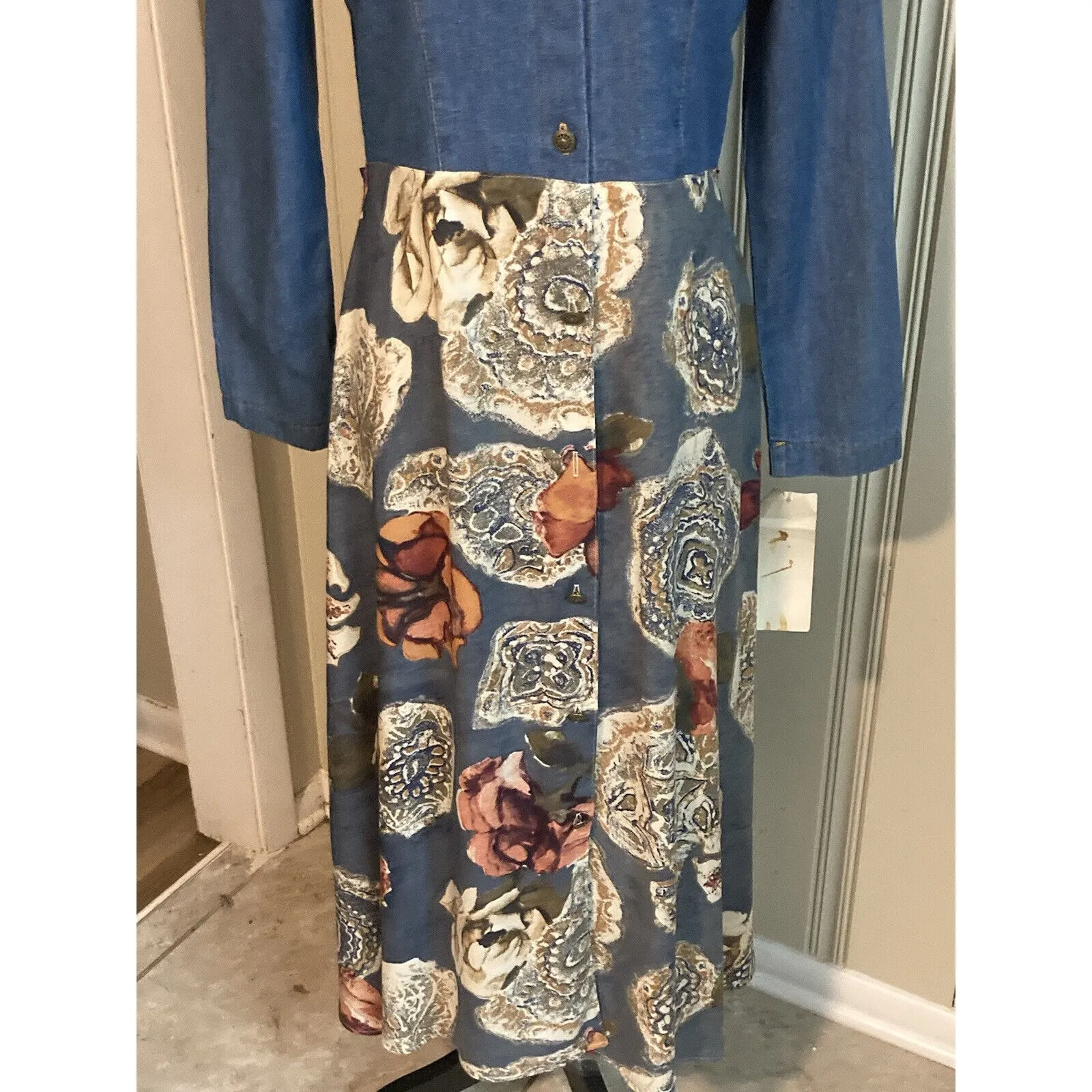 Vintage Women’s Boy Blue Denim Floral Maxi Dress Sz S Button Down Long Sleeve - Image 6