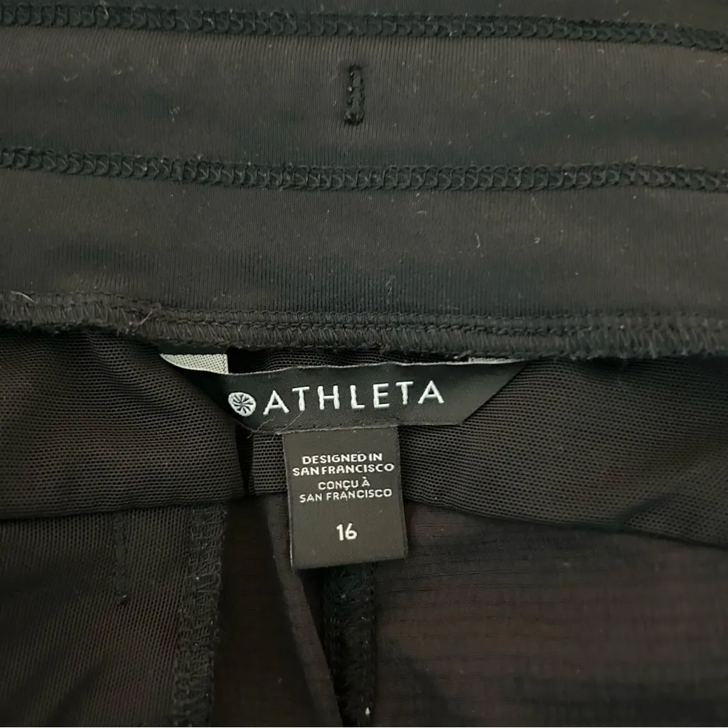 Athleta Trekkie North Crop Joggers in Black Size 16 Outdoor Hiking Gorpcore - Image 7