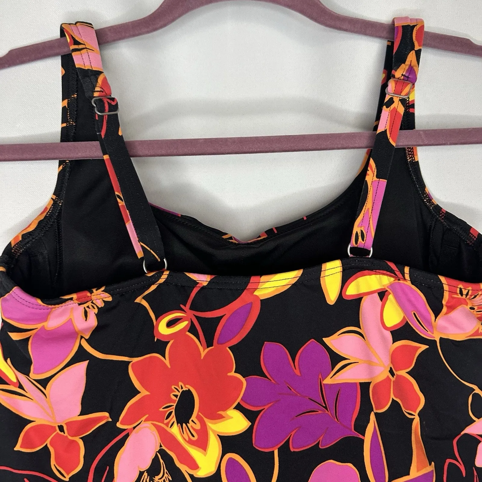 Lands End Tankini Womens Size 4‎ Bright Floral Swim Top Lined With Underwire - Image 5