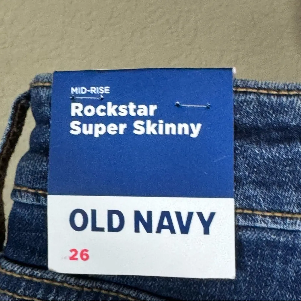 NEW Plus Size Old Navy Rockstar Super Skinny Mid Rise Jeans 26 Dark Wash Stretch - Image 10