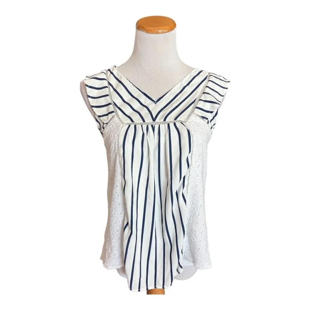 Womens Anthropologie Doe & Rae Eyelet Striped Flutter Sleeve Top - Sz S - Image 2