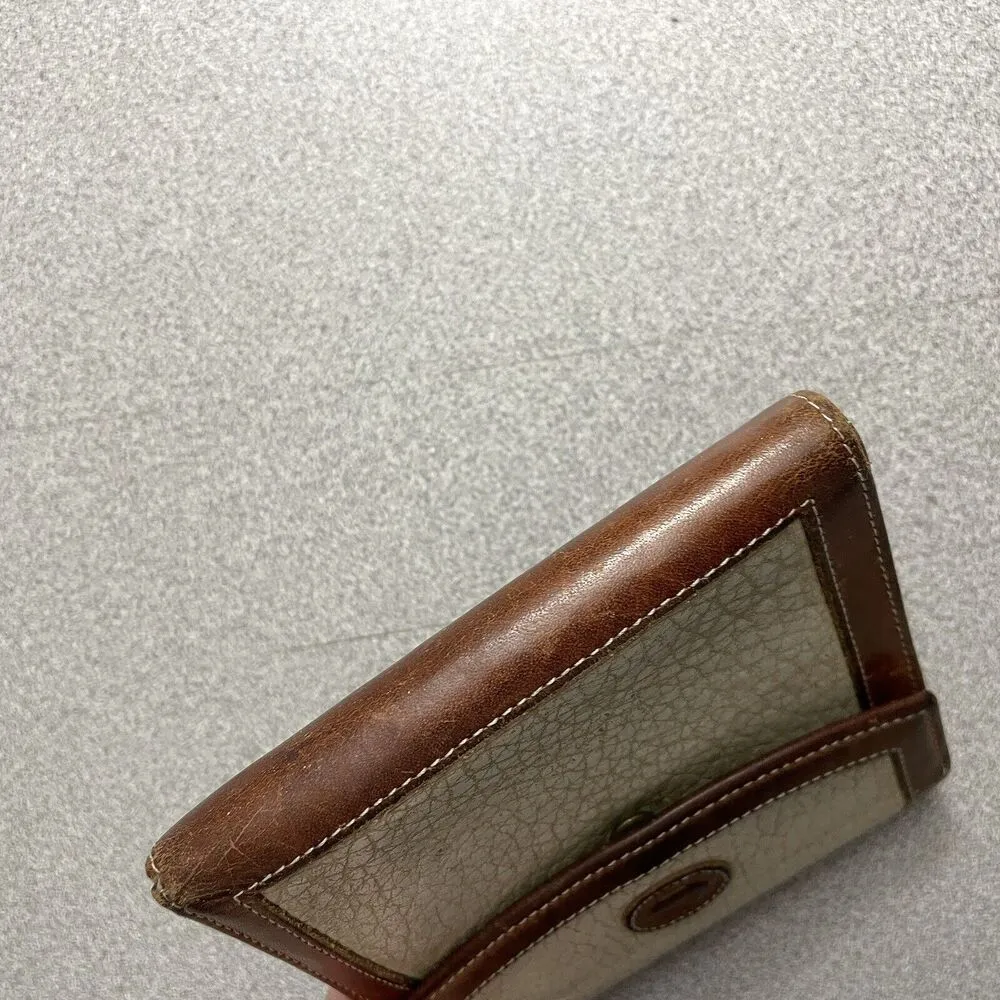 Vtg Dooney Bourke Wallet Pebbled Leather Cream Brown Tri Fold Cash Card Kisslock - Image 11