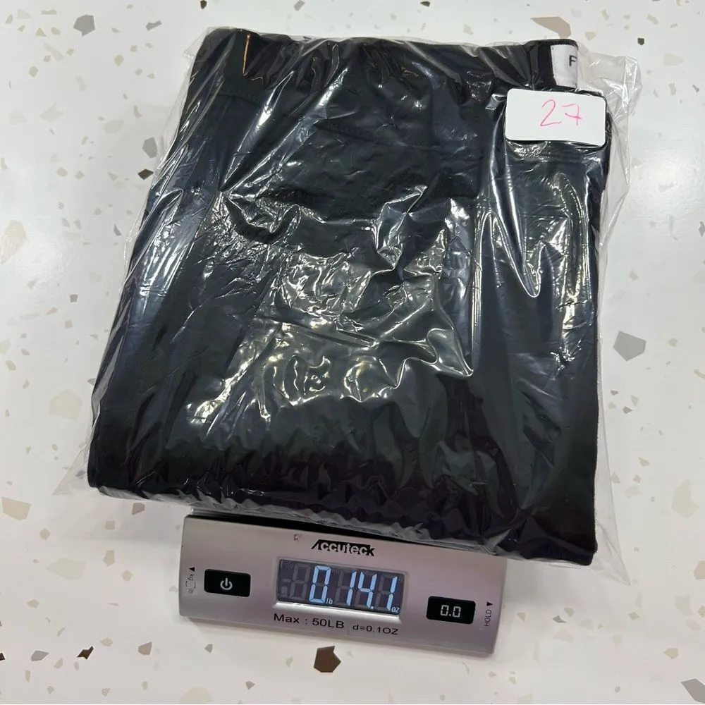 Frame Le Skinny De Jeanne Raw Stagger Mid Rise Cropped Skinny Jeans in Film Noir - Image 12