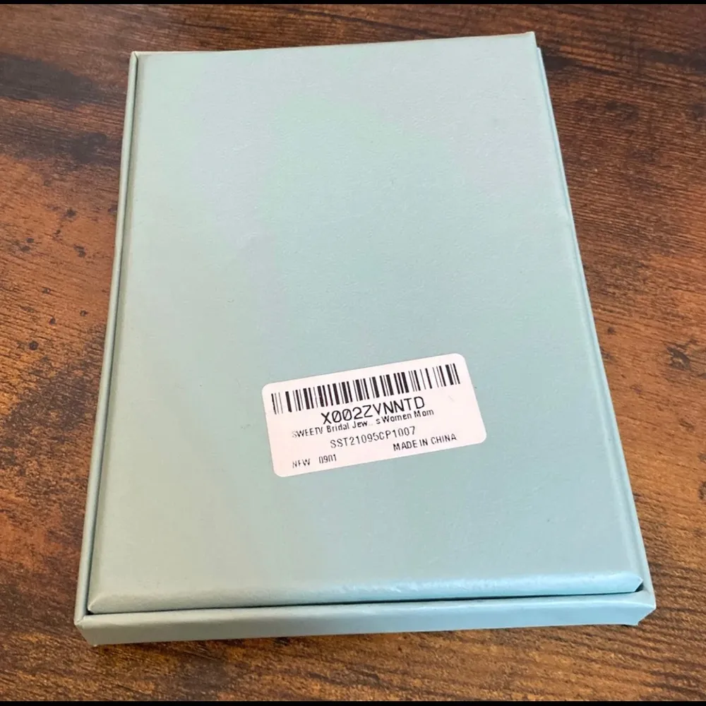 Wedding Bridal Jewelry Set - Image 6