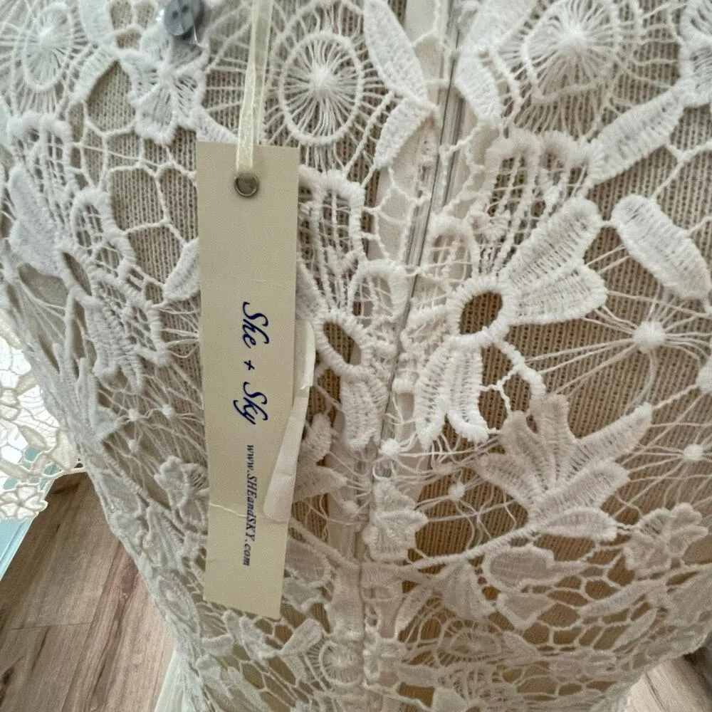 She & Sky Lace Pleated Dress NEW Size Large Boutique Bridal Feminine Shower - Image 6