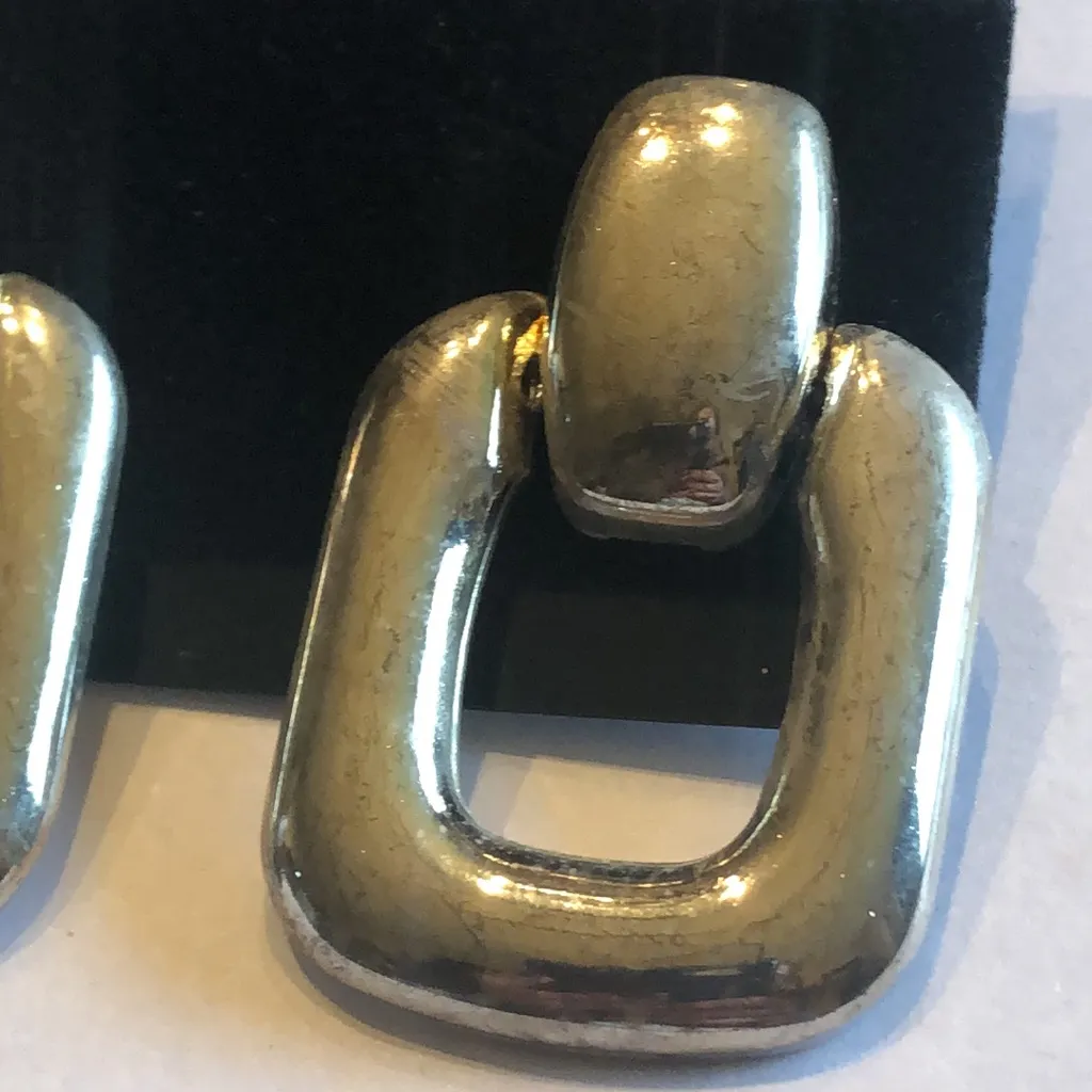 Vintage Aged Silver Tone Retro Boho Door Knocker Fashion Earrings - Image 3