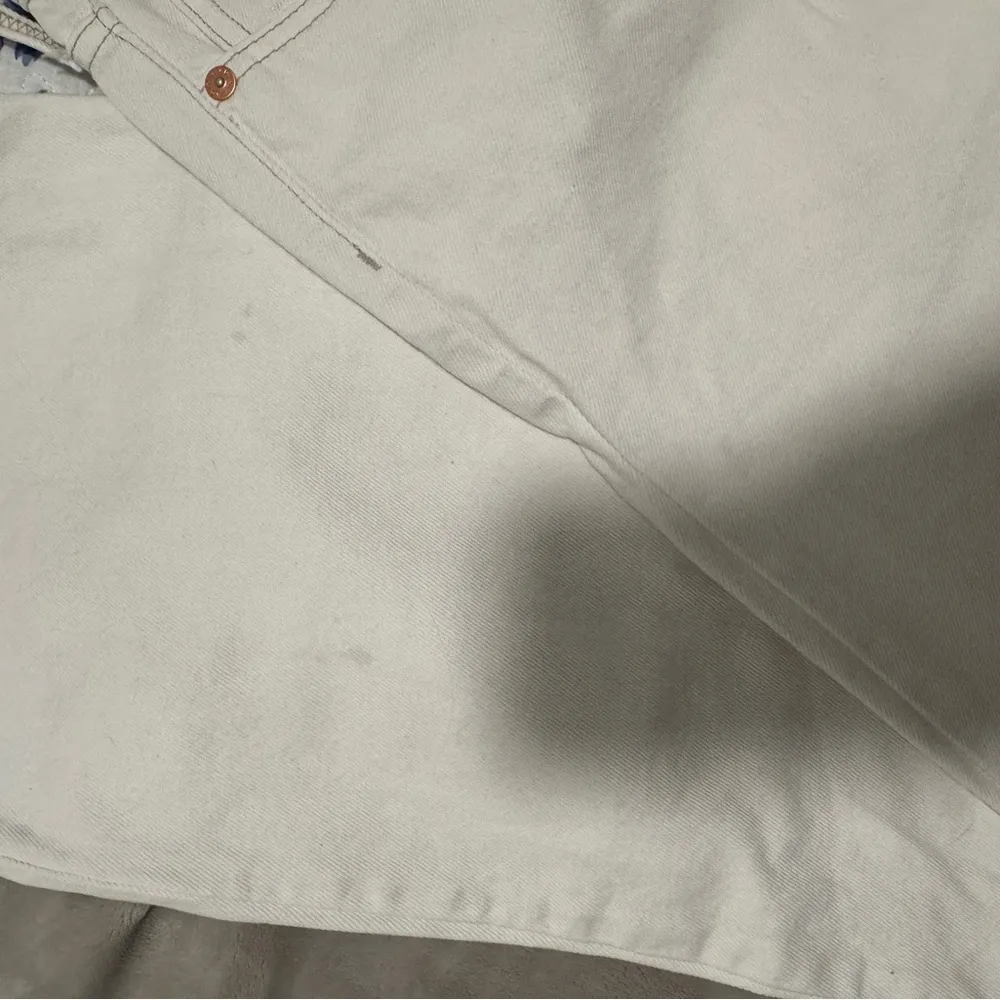 H&M Wide Leg Denim Trousers in White - Image 3