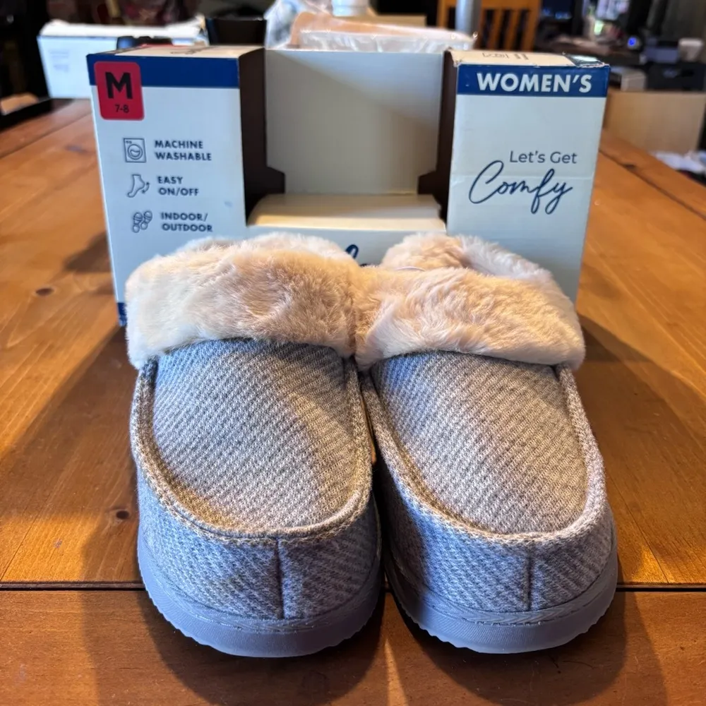 Dearfoams womens memory foam slip on cozy house shoes slippers gray M(7-8) - Image 5