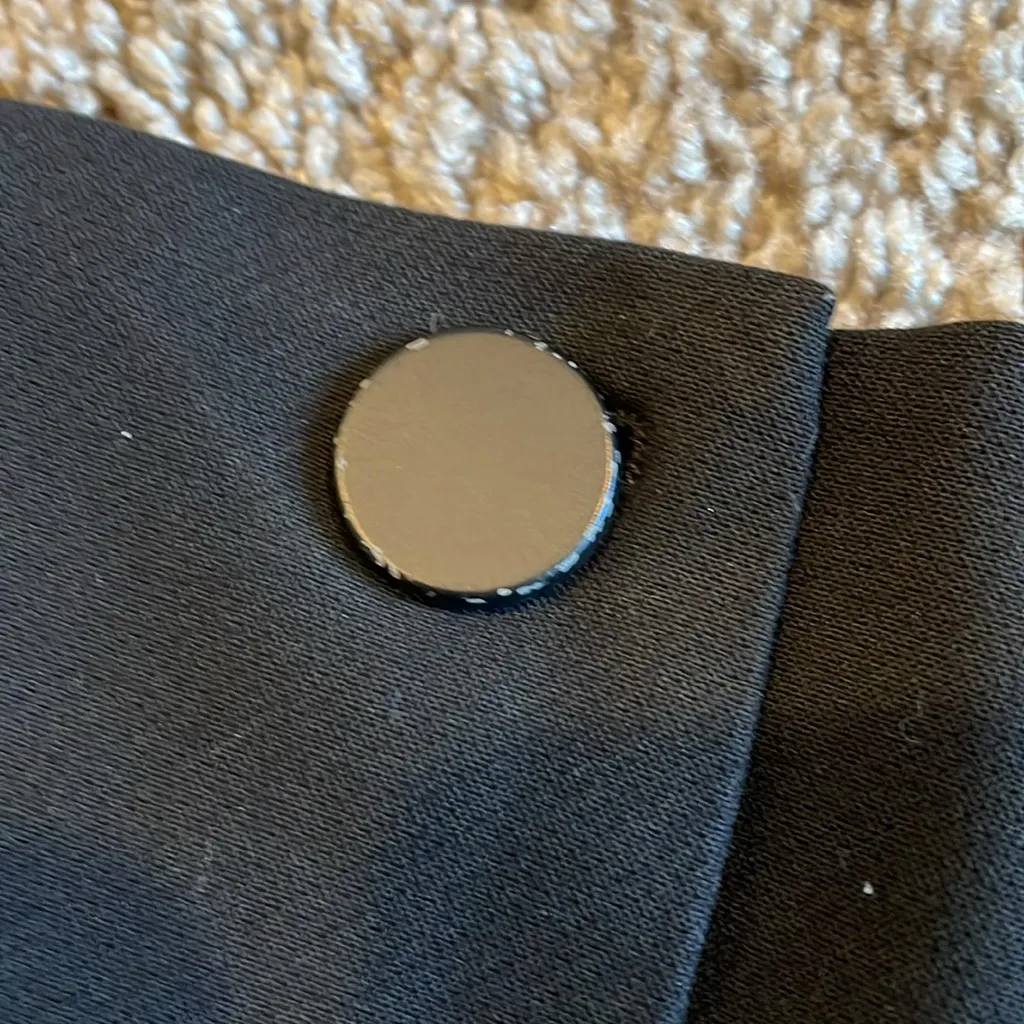 3/$15 ANN TAYLOR Black Wrap Skirt - Image 4