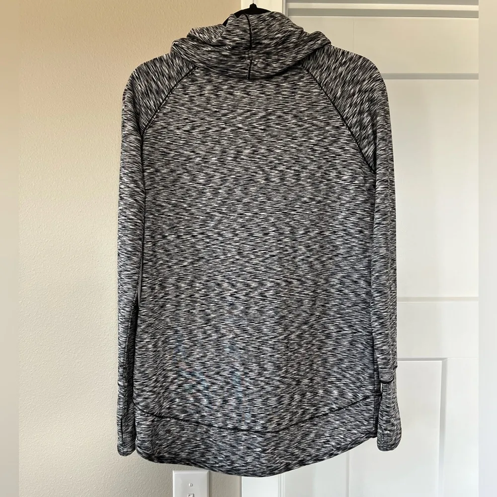 Andrew Marc Black and White Cowl Neck Sweater with Textured Knit - Image 5