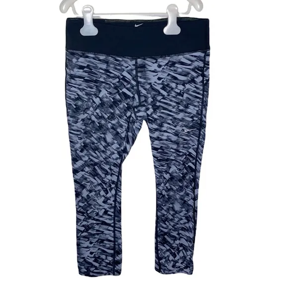 Nike running Dri-fit cropped leggings with abstract print  size M - Image 13