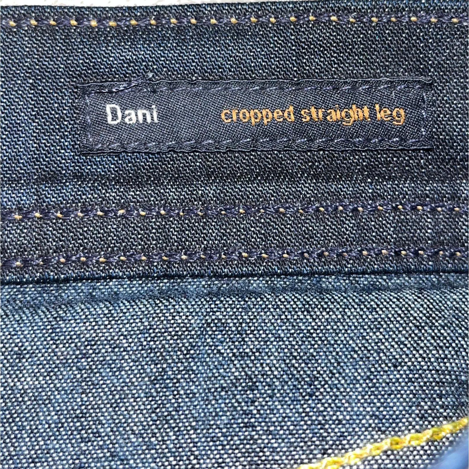 Citizens of Humanity Dani cropped straight leg jeans size 28 - Image 8