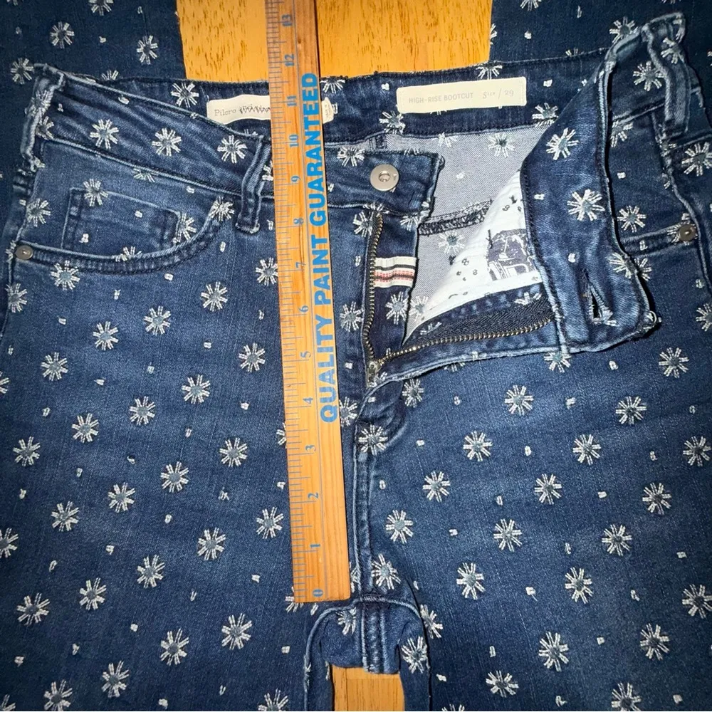 Anthropologie Pilcro embroidered Women's high rise cropped bootcut size 29 Jeans - Image 10