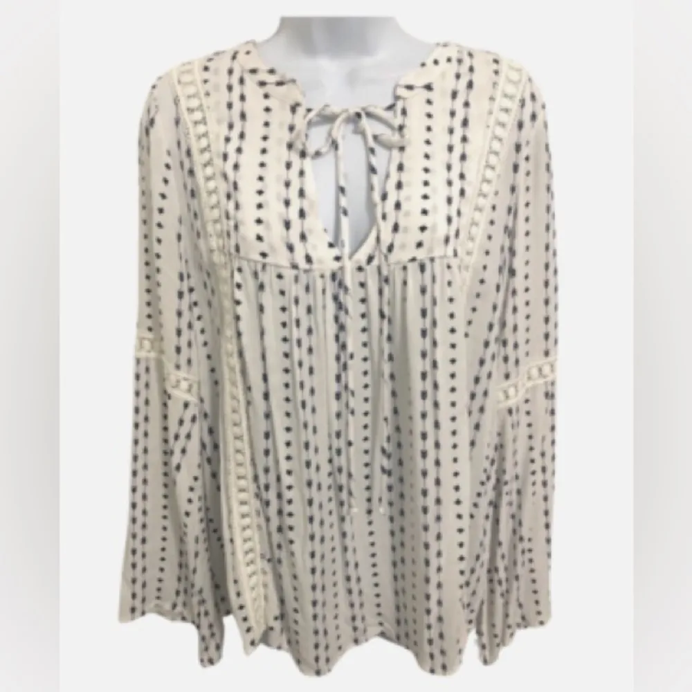 Altar'd State Boho Arrows Patterned Blouse - Image 4