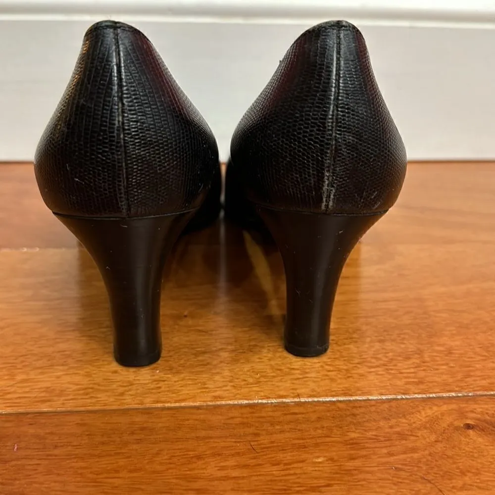 Salvatore Ferragamo Women's Black D'Orsay 2.5 Heels Sz 7.5B - Image 3