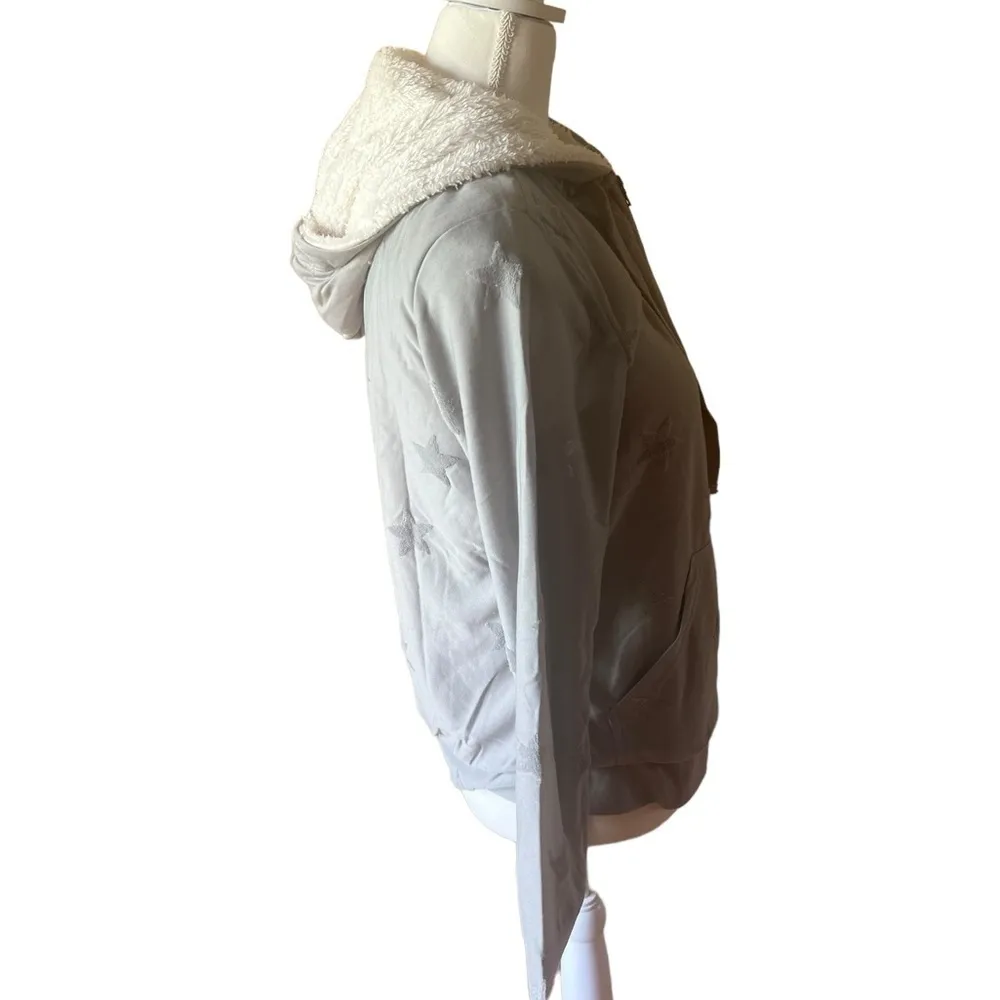 NEW Bobeau Gray Star Print Faux Fur Lined Zip‎ Hoodie - Image 4