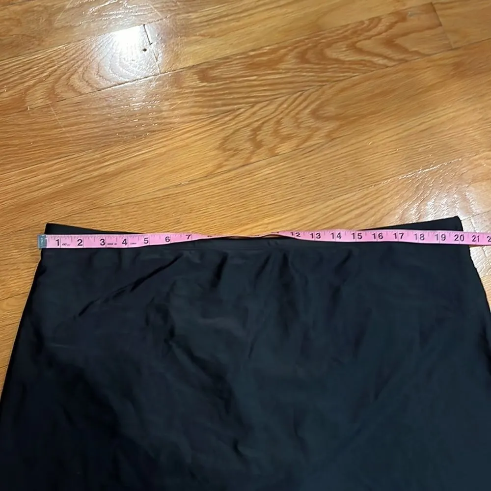 𝅺ST. John’s Bay Black  swim skirt size 16. - Image 2