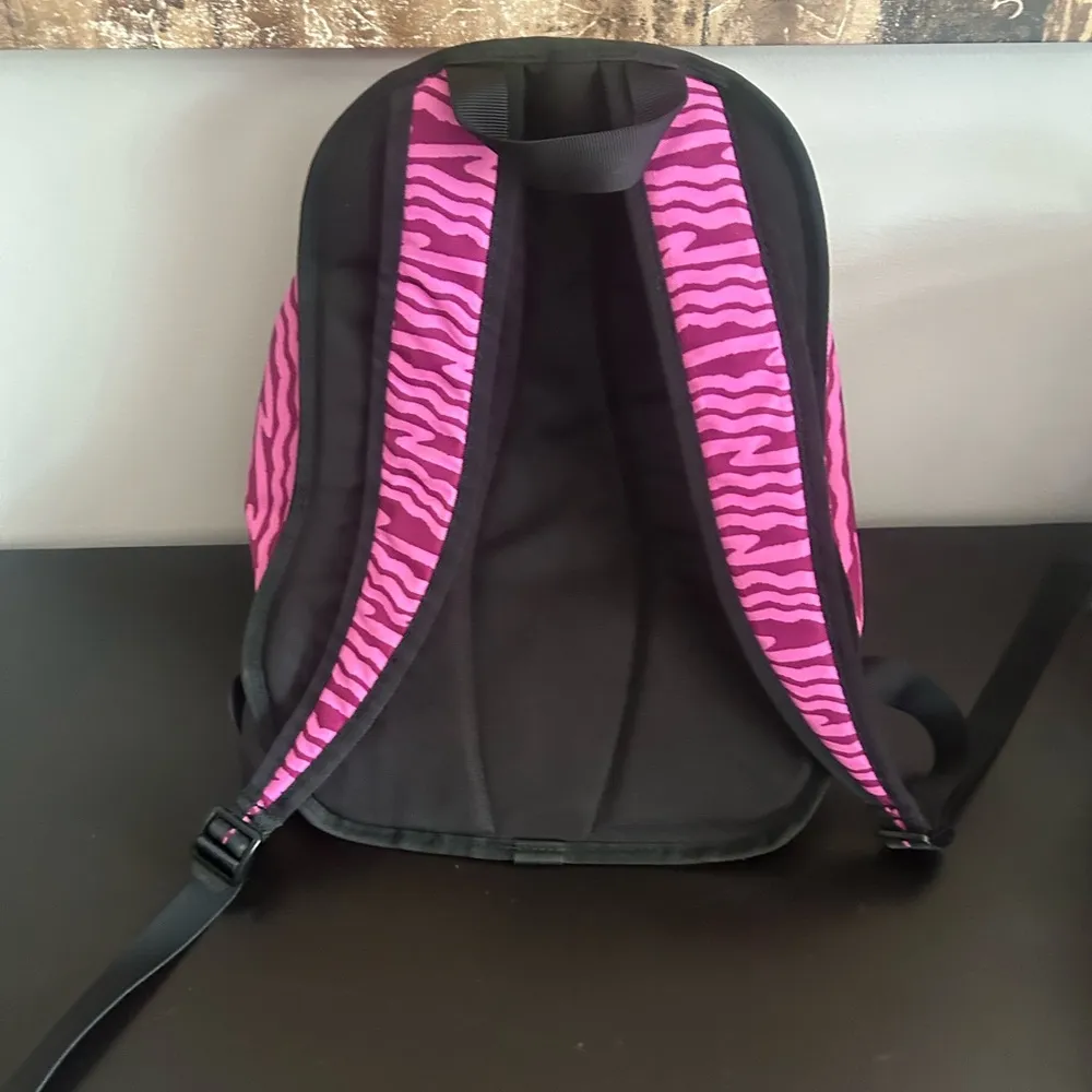 Nike Cheyenne Backpack - Image 3