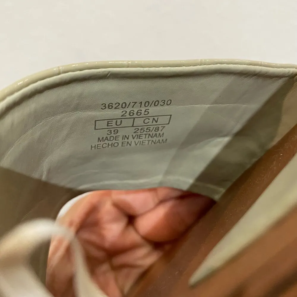 Zara Sage Green Faux Patent Leather Flat Sandals Sz 8.5 - Image 7