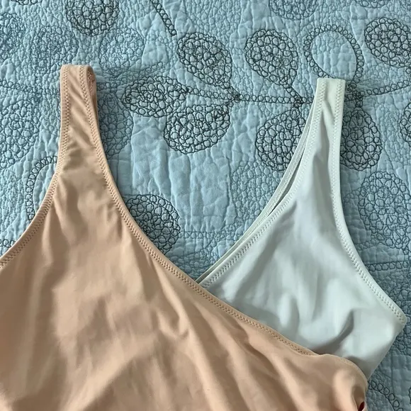 CUPSHE Orange White‎ Side Bowknot One PieceSwimsuit Size Large - Image 4