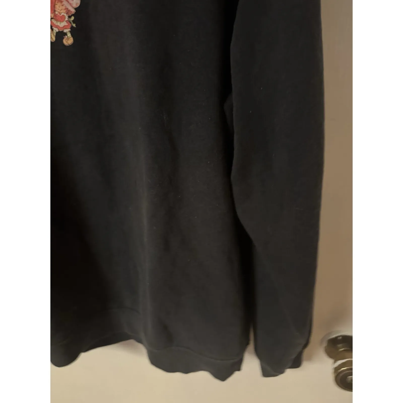 Strawberry Shortcake dark grey womens slouchy graphic sweatshirt size S Gray - Image 7