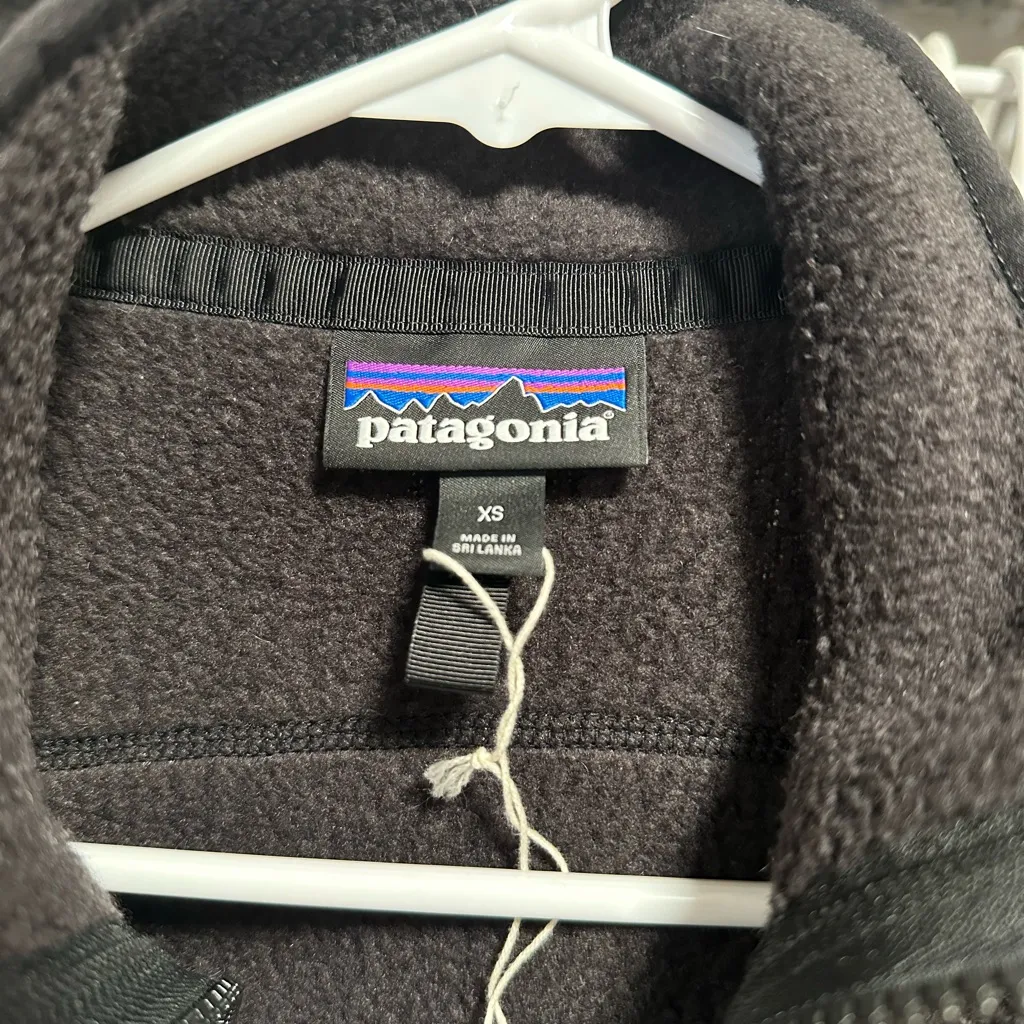 Patagonia Charcoal Fleece Vest - Image 3