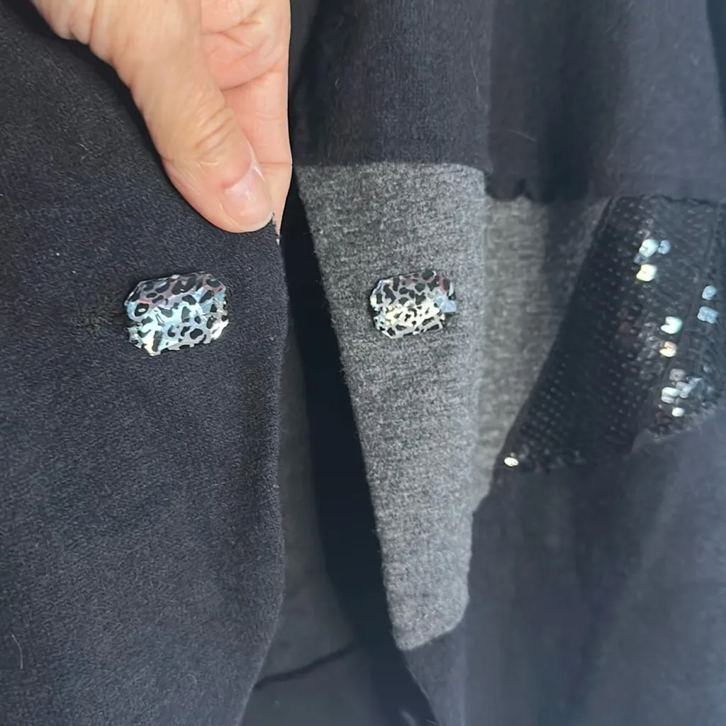 Joseph Ribkoff Black Open Knit Blazer Jacket Sequin Glam Buttons 80s Y2K Mobwife - Image 4