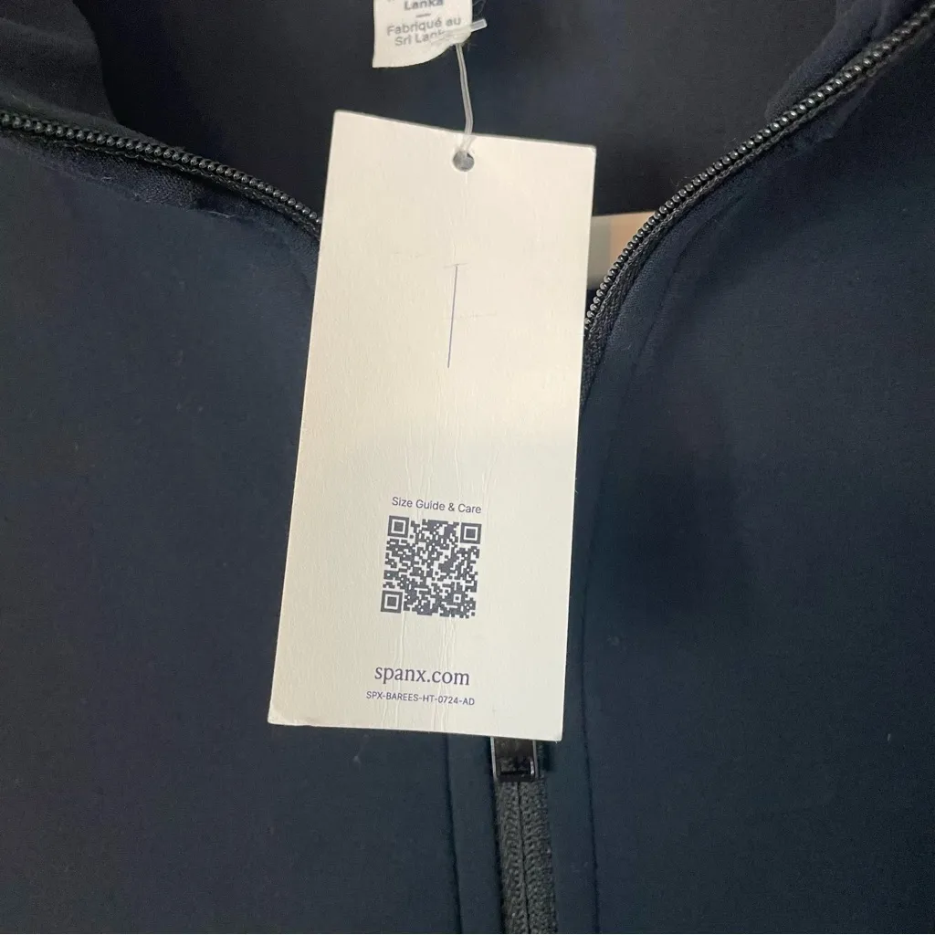 New! SPANXsmooth™ OnForm Full Zip Jacket in Large - Very Black - Image 8