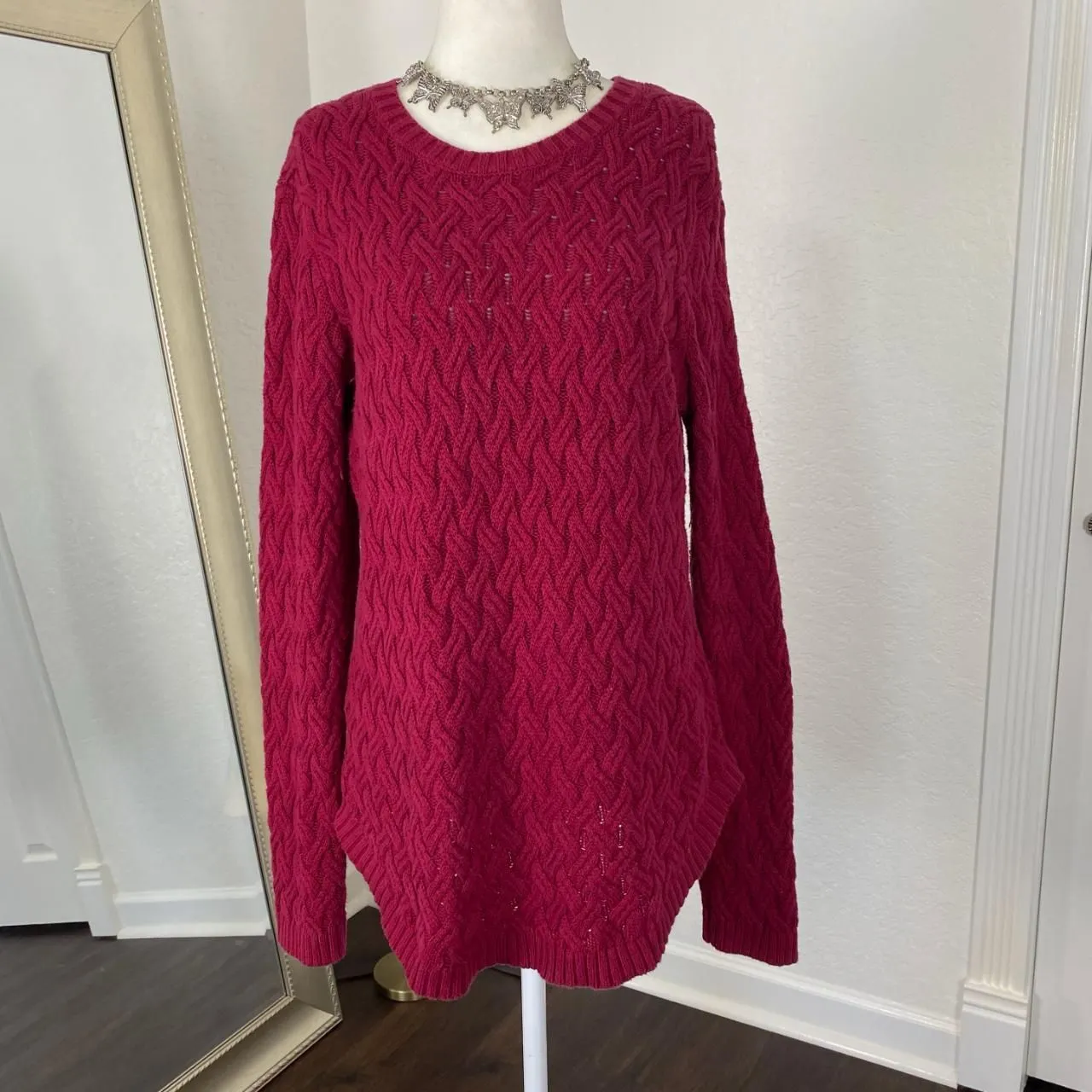 100% Cotton Long Knitted Burgundy Red Kable Knit Sweater M Fishermen Style - Image 2