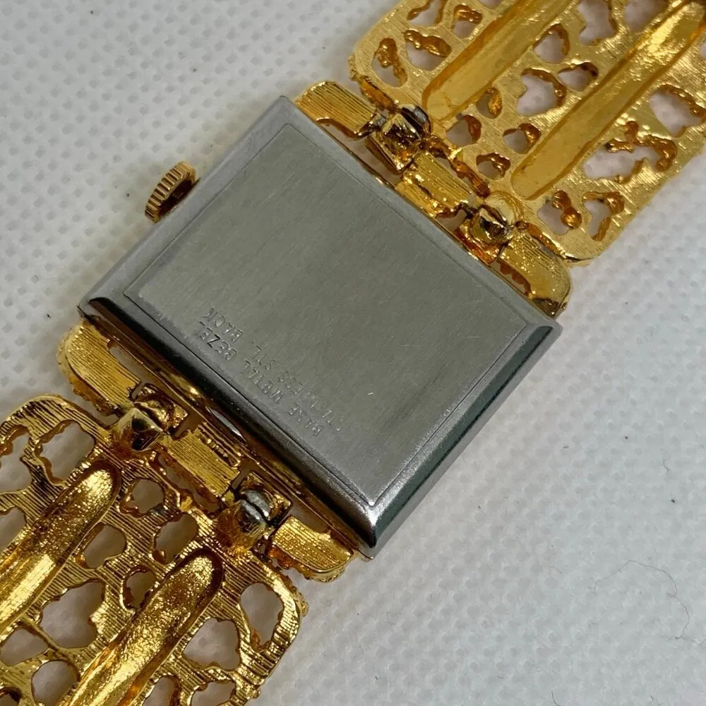 Vtg Sutton Swiss made women mechanical wind up watch goldtone 27mm size 7” works - Image 6