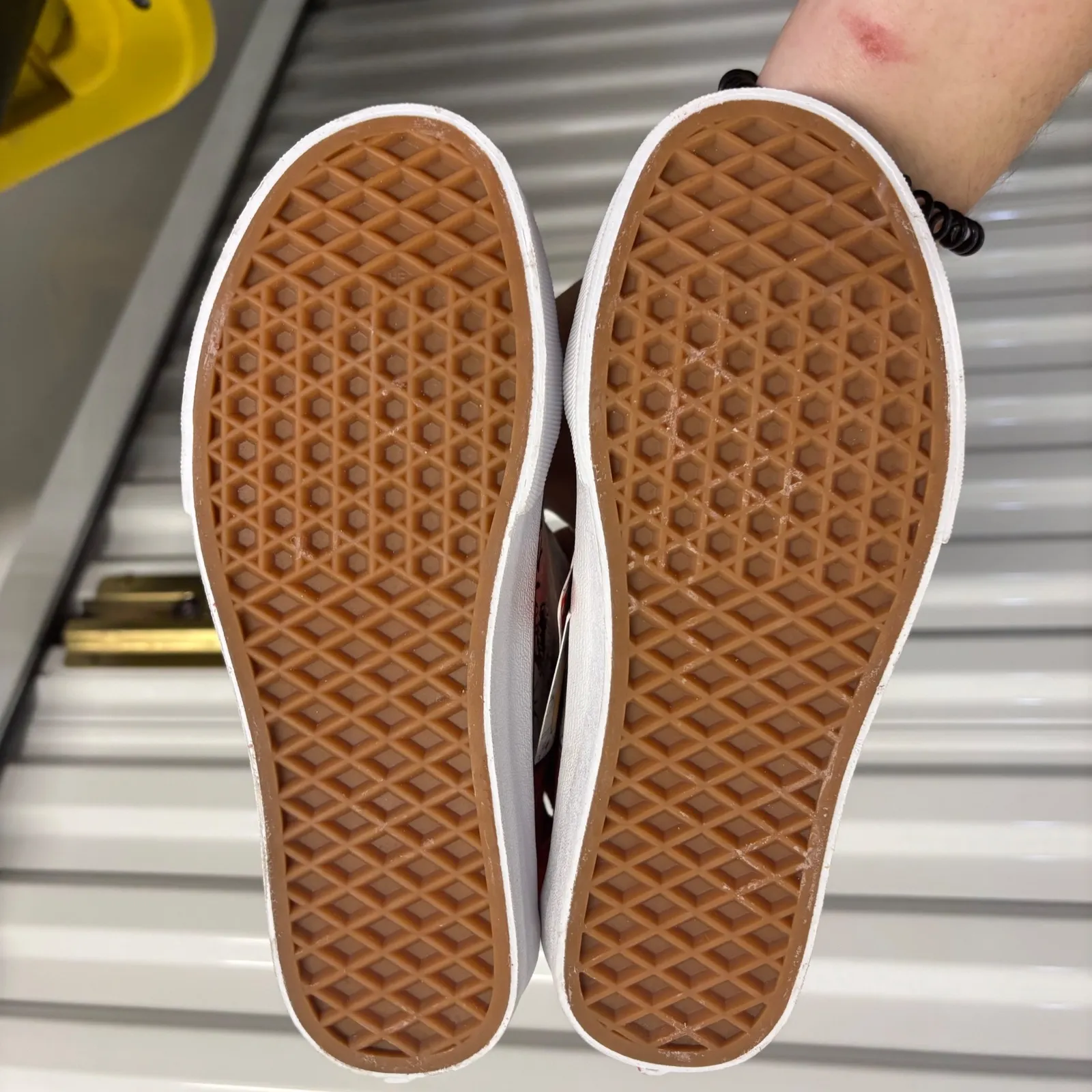 Vans x Peanuts Snoopy Red Fringed High Top Sneakers Shoes Men's‎ 4 Women's 5.5** - Image 8