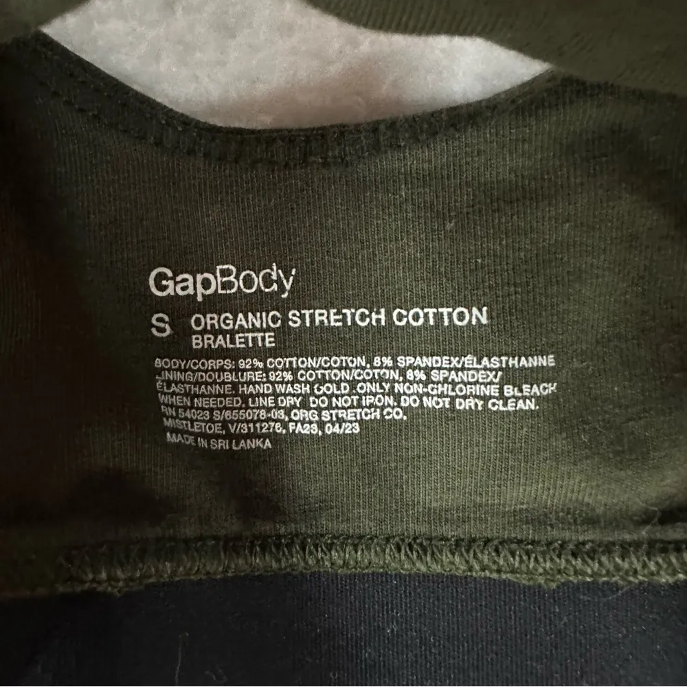 Gap  Body Bralette Size Small Green - Image 5