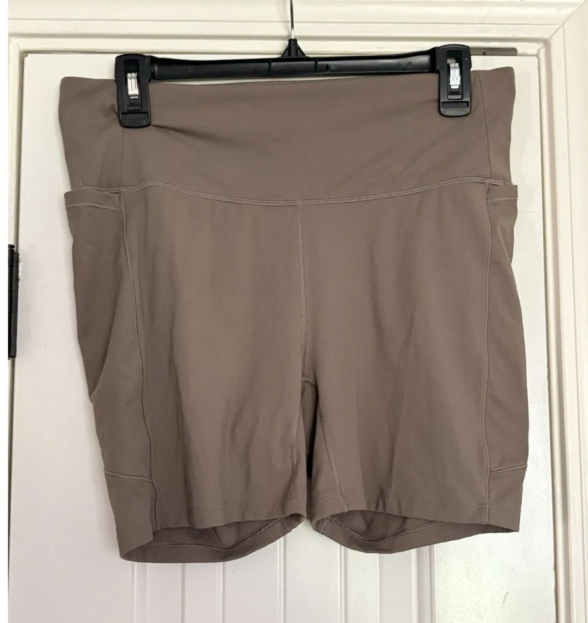 Calia Biker Shorts Womens Large Brown Pockets Exercise Gym Active Stretch Run - Image 1