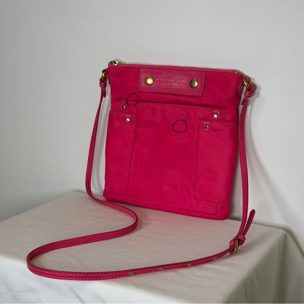 Marc By Marc Jacobs Preppy Nylon Sia Crossbody Bag Fuchsia Pink Gold Hardware - Image 14