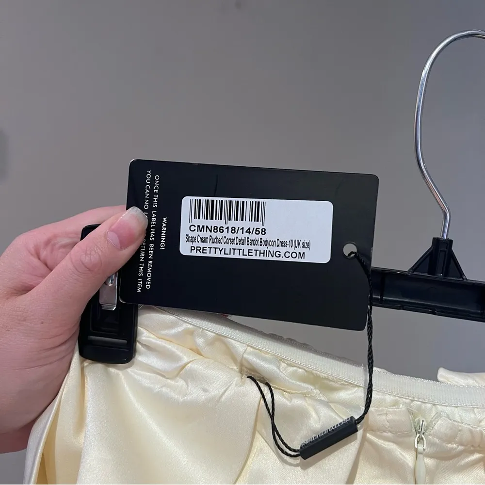 Pretty Little Thing Cream Corset Dress NWT - Image 4