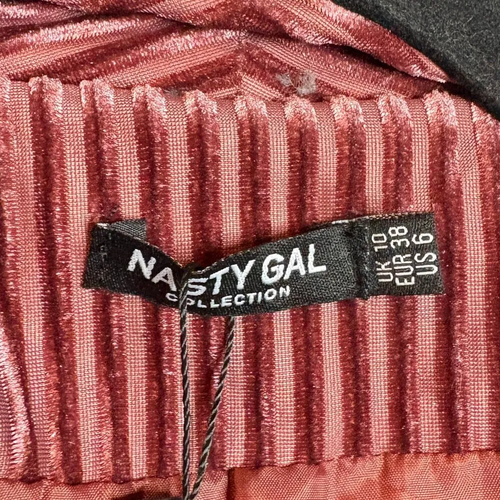 NWT Nast Gal Say It Stripe Velvet Striped Blazer - Image 4