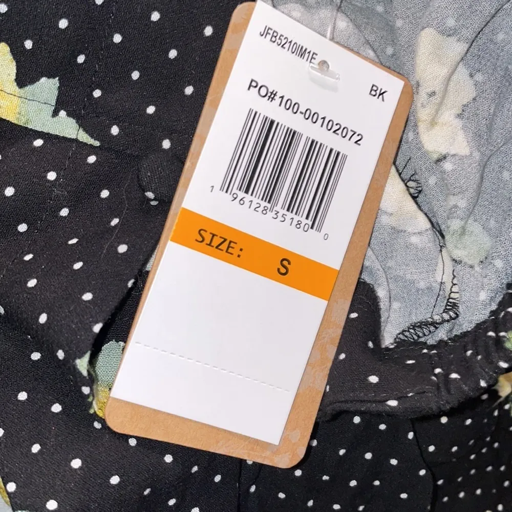 MASON‎ & BELLE
Zaylie Tiered Midi Skirt - Image 7