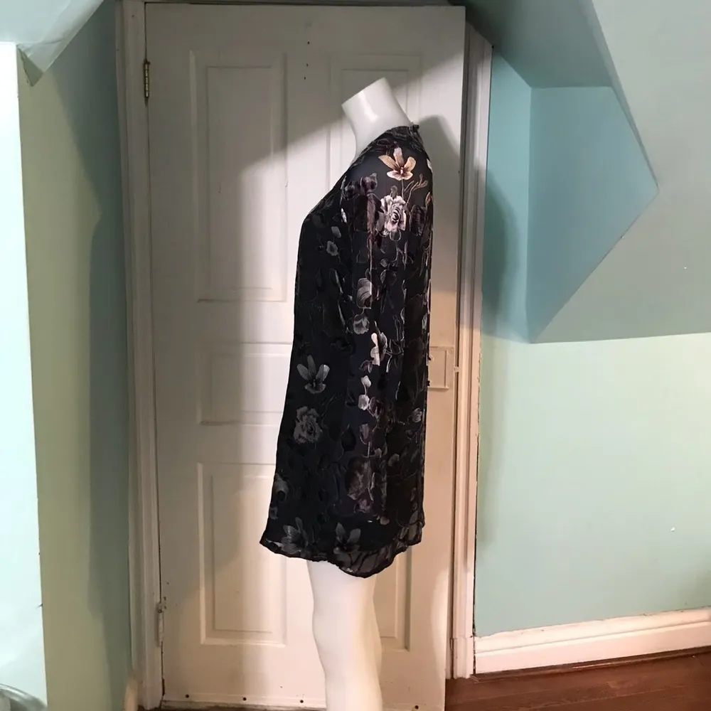 Staring at Stars Velvet Floral Dress szM - Image 2