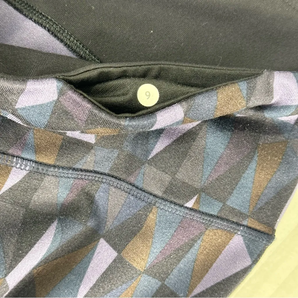 Lululemon Wunder Under Full-On Luon Low Rise Geometric Print Leggings Size 6 - Image 6