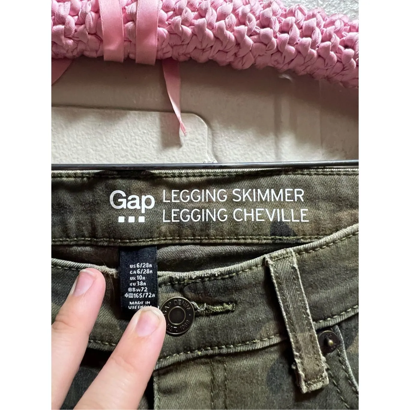 Gap Camo Legging Skimmer Jeans Woman’s Size 6 - Image 7